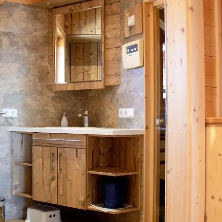 Hoehenchalet Klippitz * باد سانت ليونارد إم لافانتال